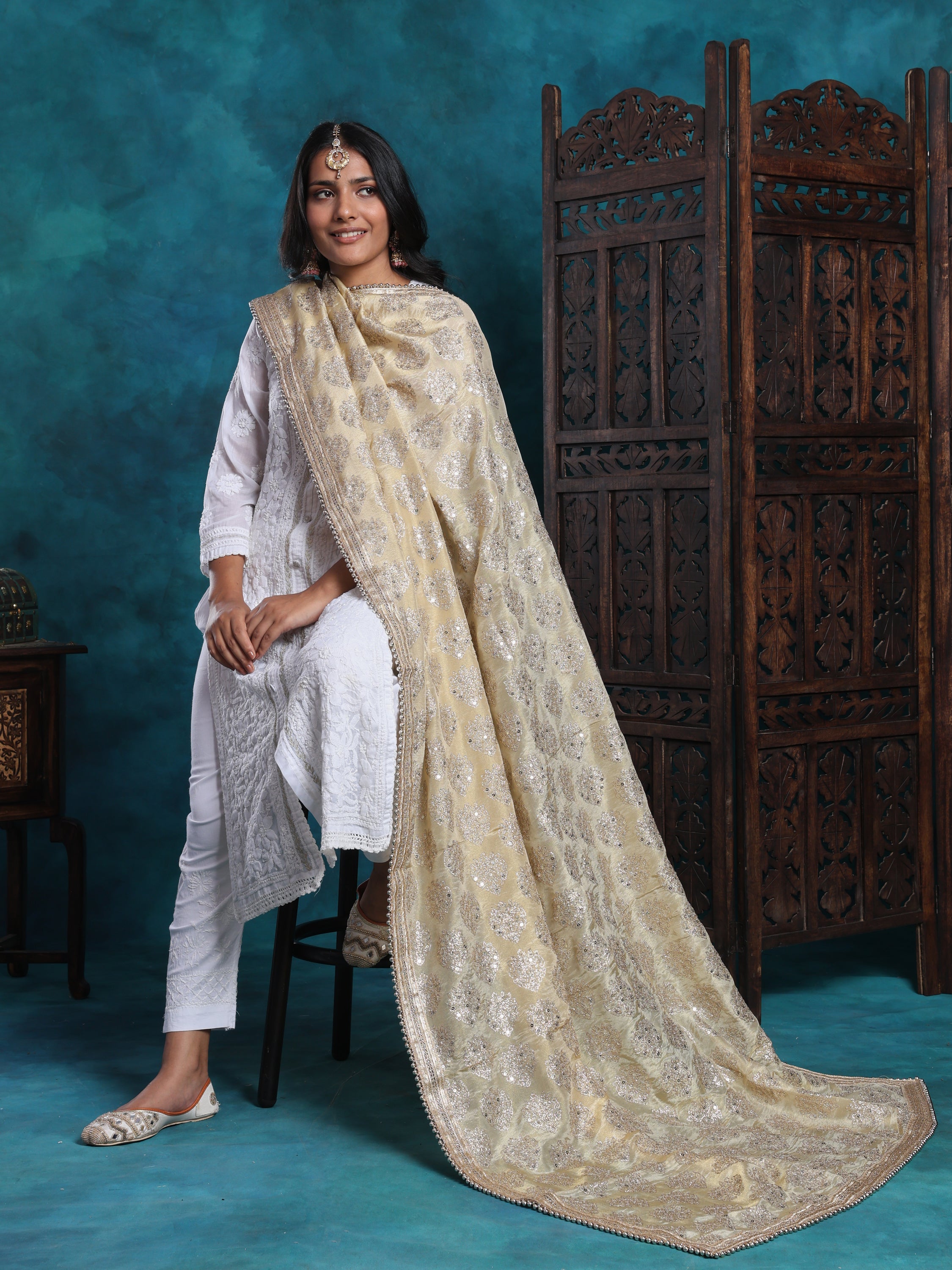Handcrafted Zari And Sequin Bridal Dupatta