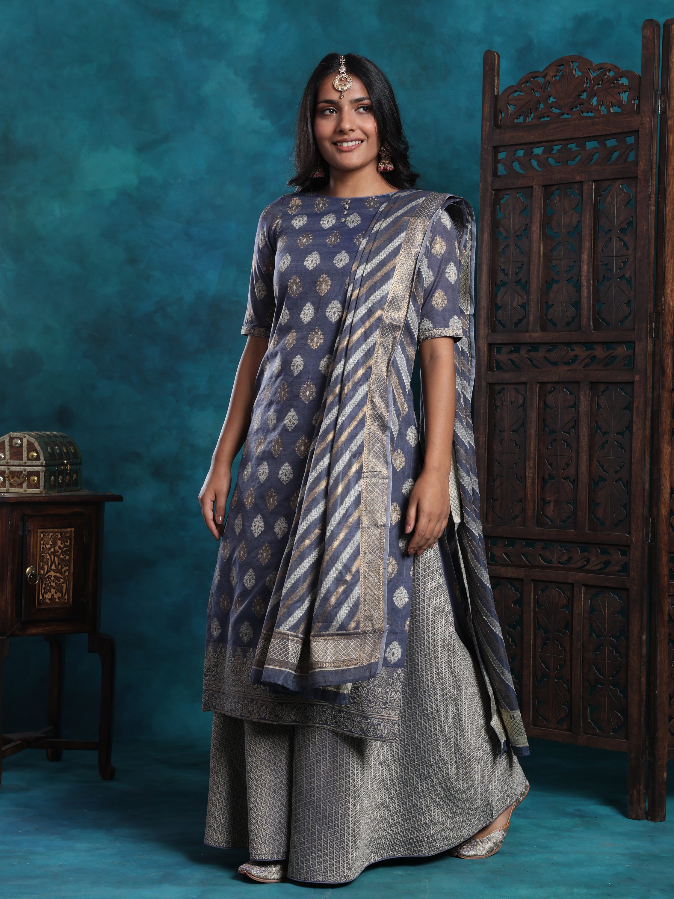 Powder Grey Banarasi With Zari Work Suit