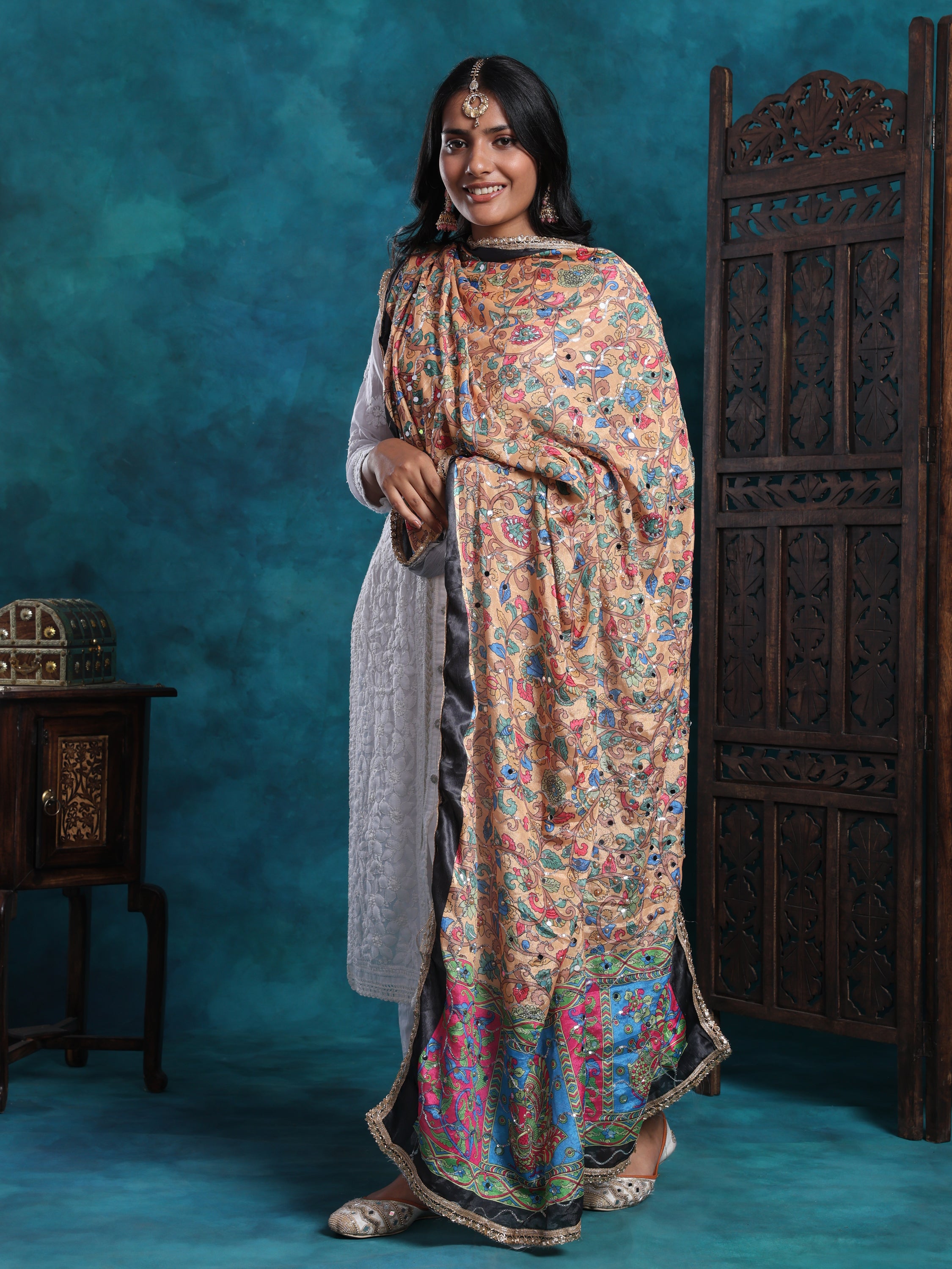 Intricate Handcrafted Pakistani Dupatta With Real Mirror Work