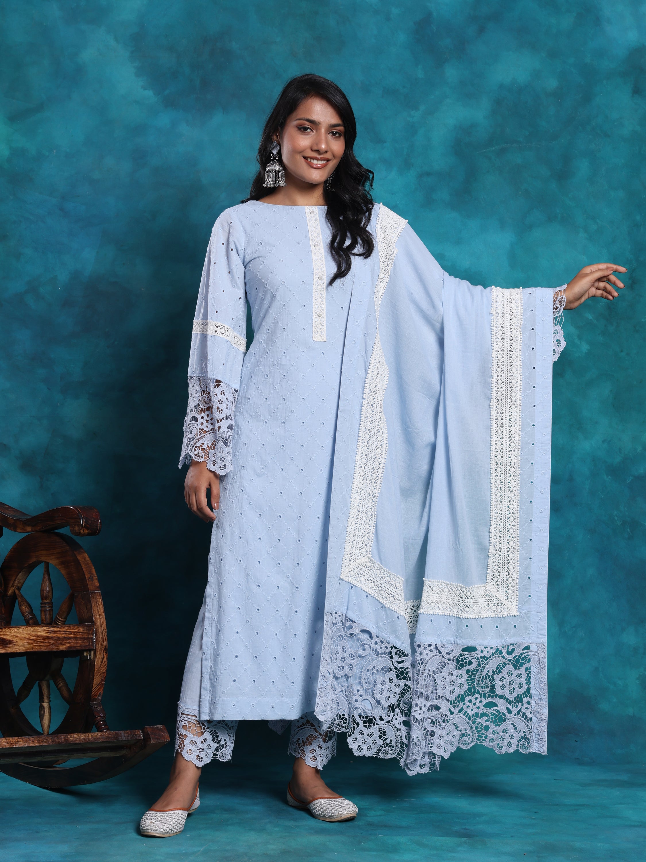 Dual Shade Crochet Pakistani Style Schiffly Chikan Suit